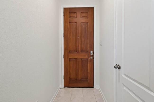 Photo - 5607 Grizzly Bear Wy