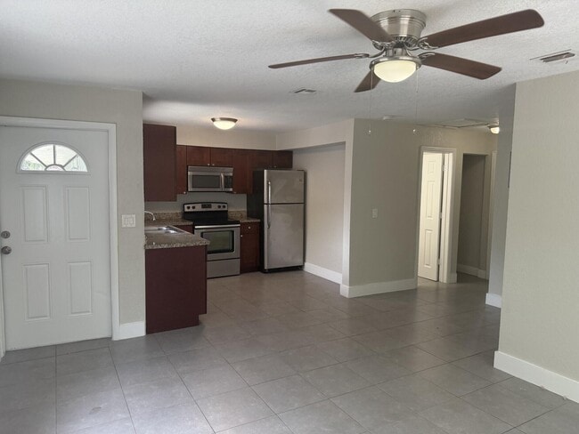 Photo - 1126 NE 16th Pl