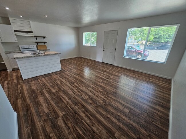 Photo - 2 Bedroom 1 Bath Apartment for Rent in Corning! Unit 211