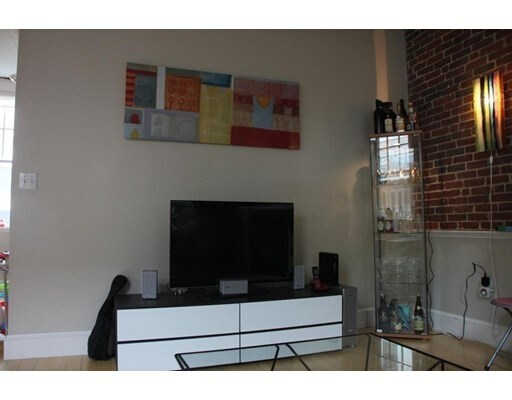 48 Inman St Unit B