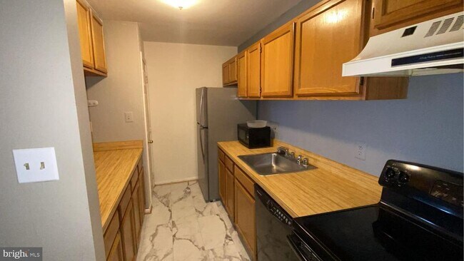 Photo - 2071 Alice Ave Unidad 202