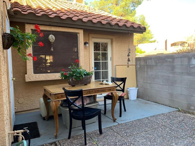patio lower level - 5704 E Aire Libre Ave Condo Unit 1041