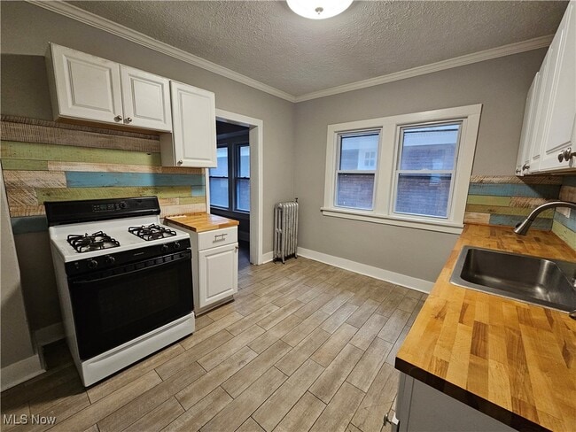 Photo - 3234 Euclid Heights Blvd Unit Upper