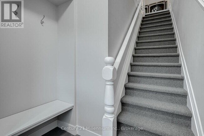 Photo - 276 Edward St Unité Upper