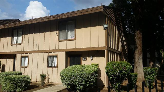 Building Photo - 1221 N Peach Ave