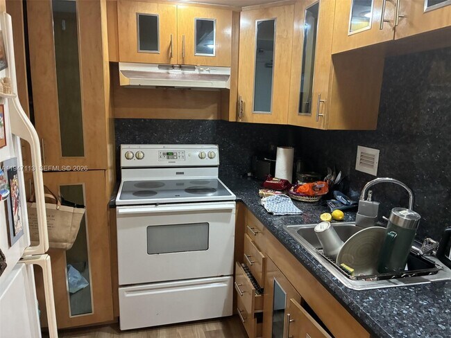 Photo - 1000 West Ave Unit 709