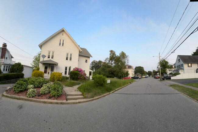 Photo - 2XX Miles St Unidad 1