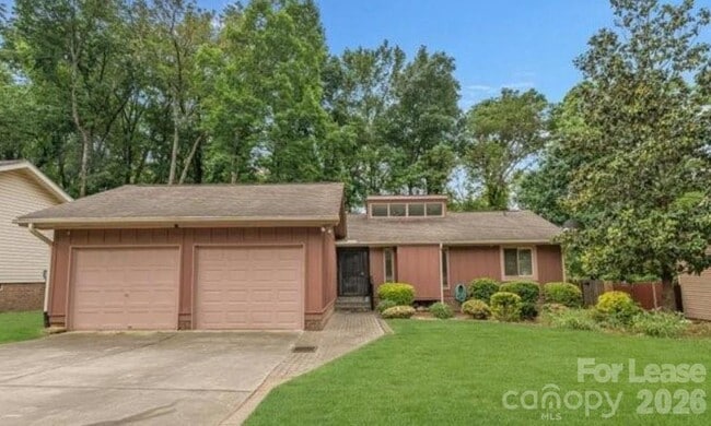 Building Photo - 7312 Barcliff Dr