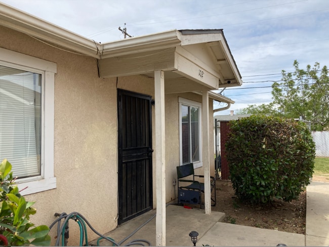 512 S Dearing Ave Unidad 102