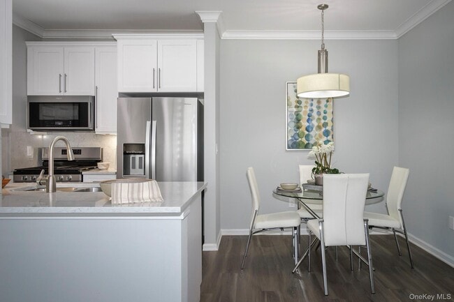 Photo - 422 Charles Pond Dr Unit 422