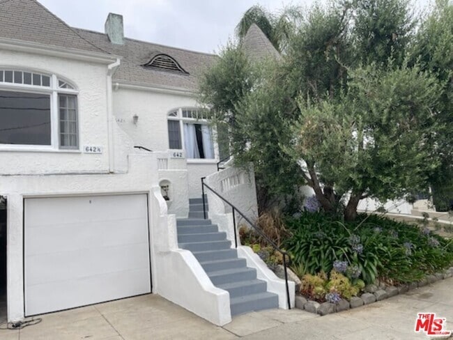 Building Photo - 642 1/2 Maltman Ave Rental