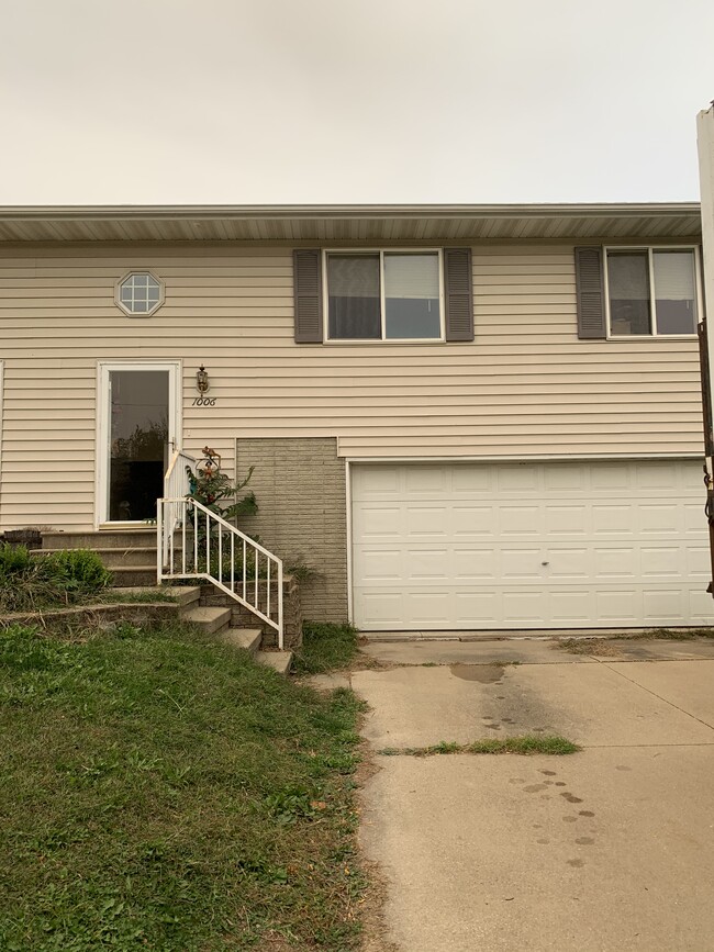 Photo - 1006 Quarry Ave SW Townhome