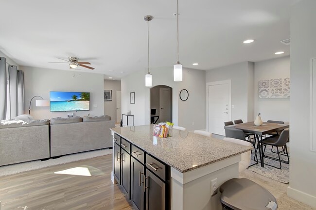 Building Photo - 25500 Westheimer Pkwy Unit 3309 Rental