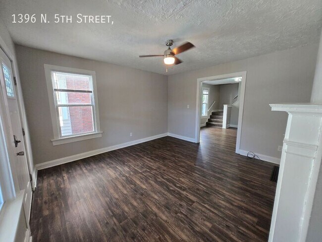 Photo - 1396 N 5th St