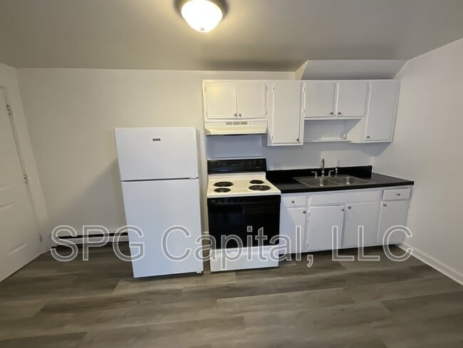 Photo - 28 N 4th St Unit 3