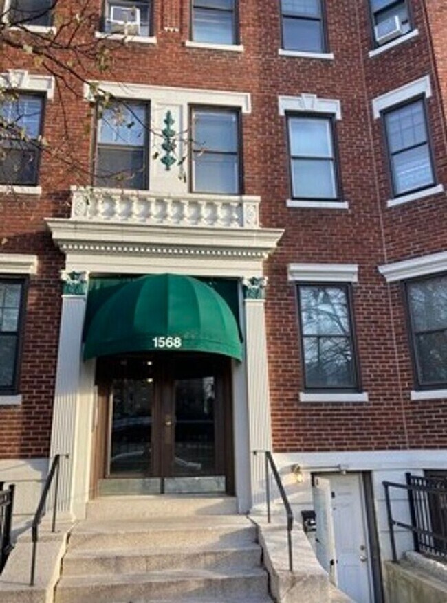 Brighton 4 Bed Available now - Brighton 4 Bed Available now Condo