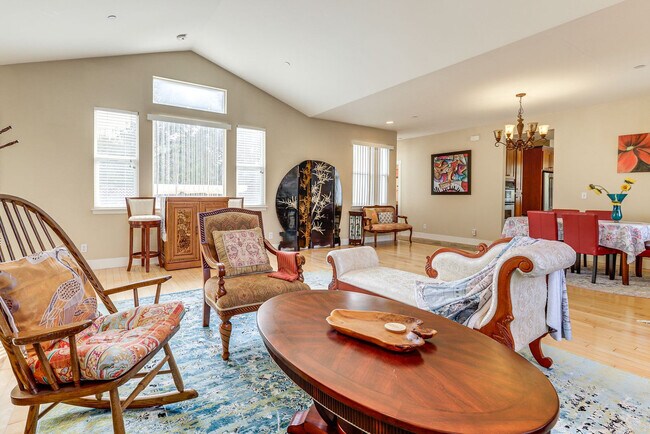 158 Sierra Pl Unit SI ID1546505P