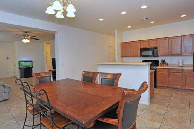 Photo - 11822 W Farmall Dr
