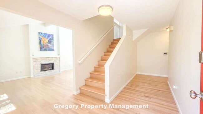 Photo - 11204 NE 58th Pl