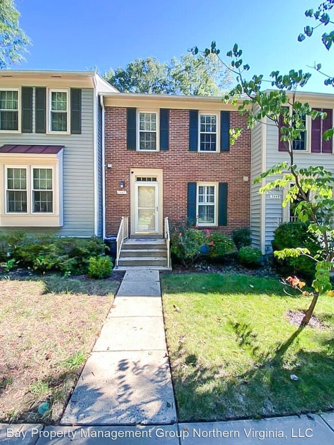 2 br, 2.5 bath House - 7447 Hatherleigh Ct - 2 br, 2.5 bath House - 7447 Hatherleigh Ct