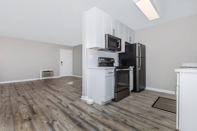 Photo - The Boulevard