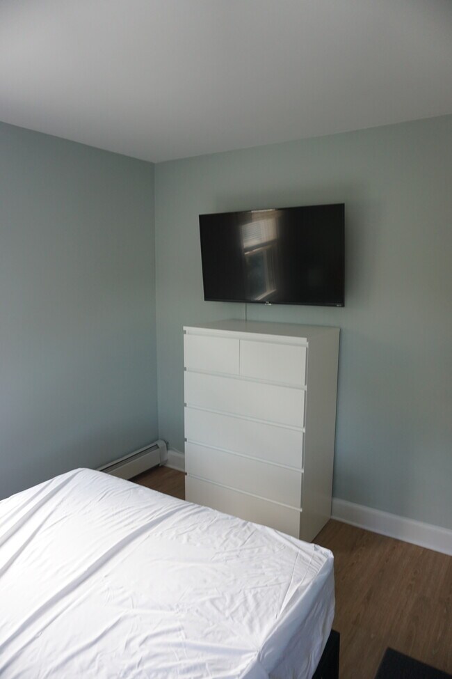 Photo - 303 Metacom Ave Unit 1C