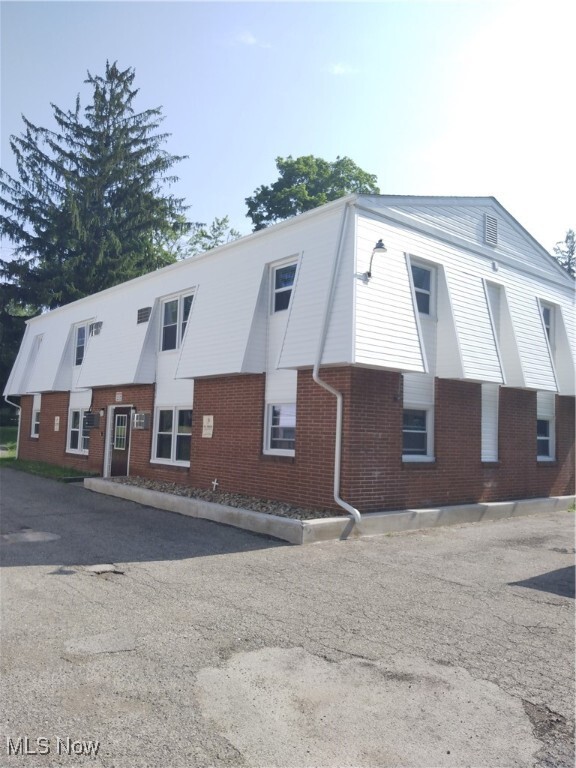 Photo - 127 Shields Rd Apartment Unit 4