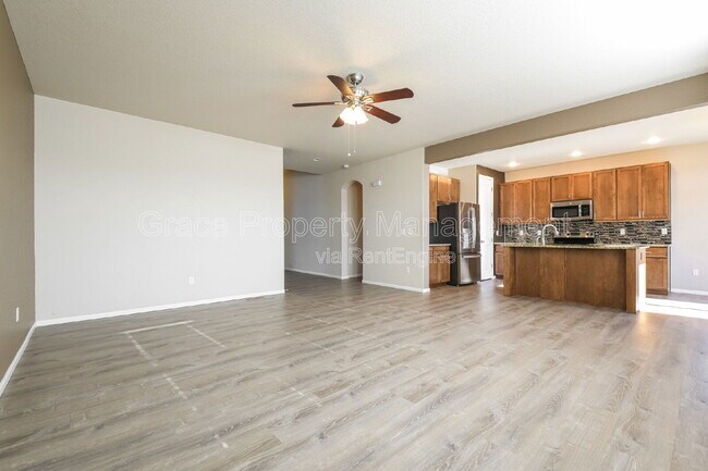 Photo - 510 Dukes Way