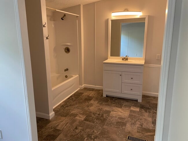 Photo - 417 Ranch Rd