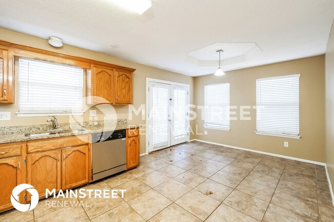 Photo - 609 SE Steeple Ct