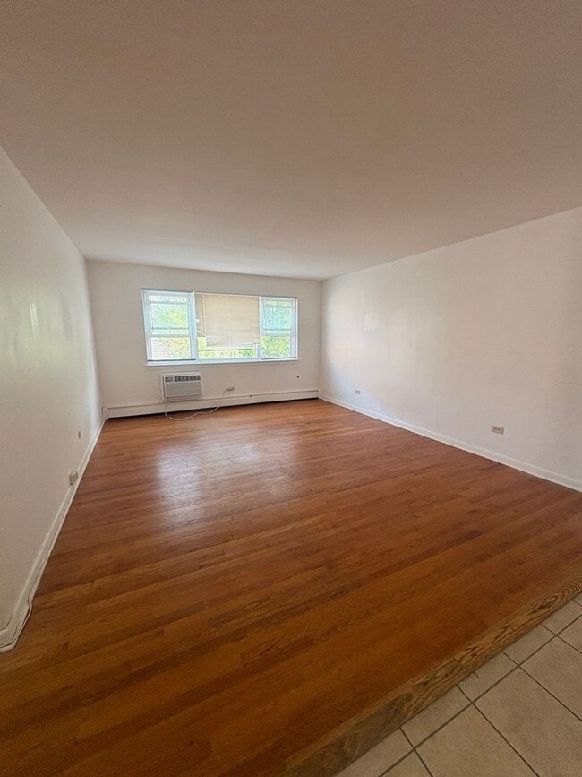 345 N Laverne Ave Unit 5