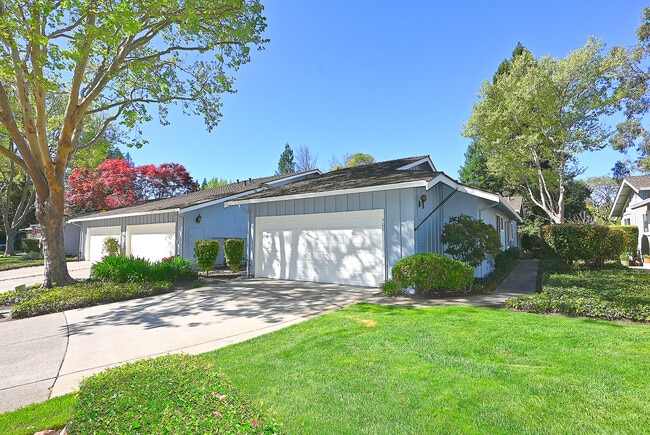 Photo - 200 Powhattan Ct Unit Crow Canyon Heights