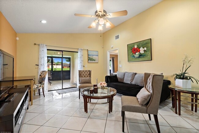 Photo - 1315 Summit Run Cir