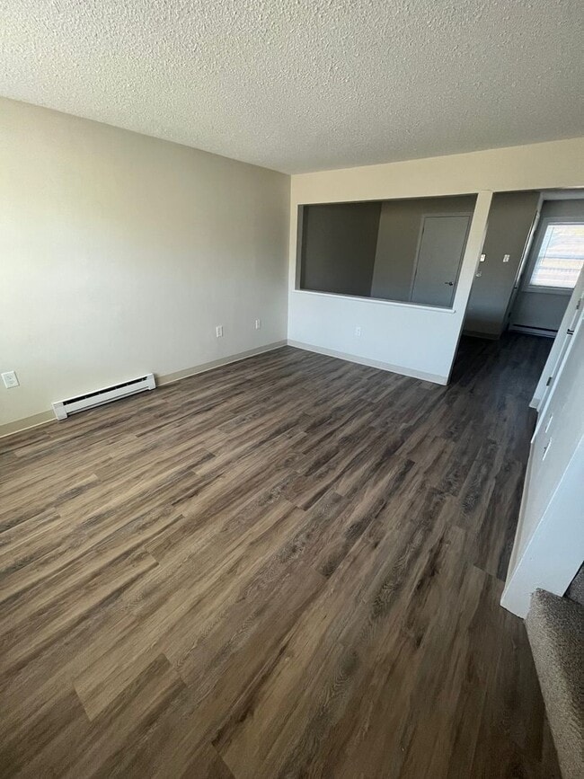 Photo - 19 Otter Brook Cir
