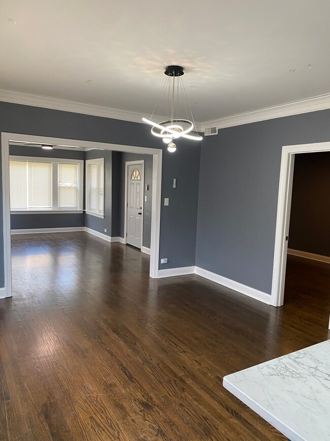 Photo - 10925 S Vernon Ave