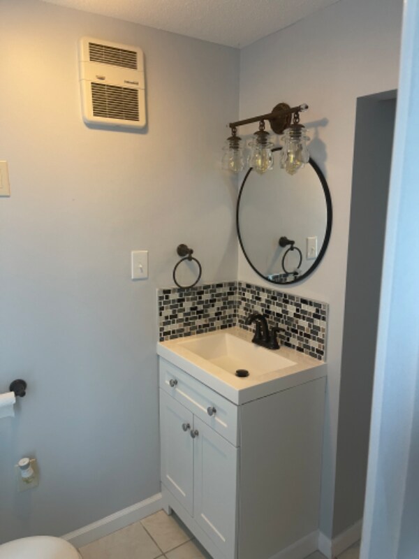 Photo - 53 Braeburn Ln