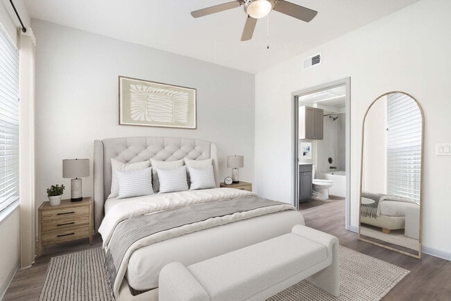 Photo - Camden Leander