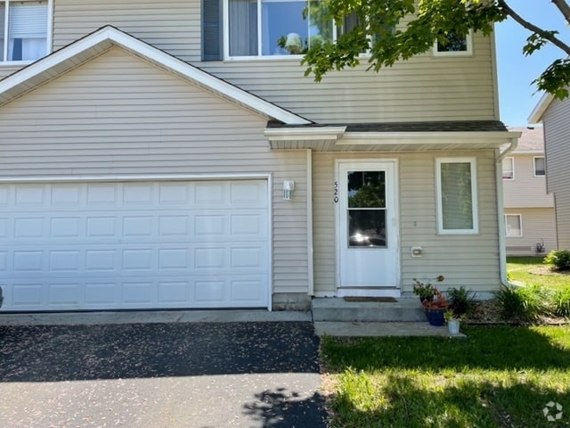 Building Photo - 520 Tanager Path Rental