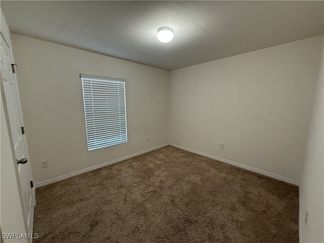 Photo - 1814 NE 40th Ln