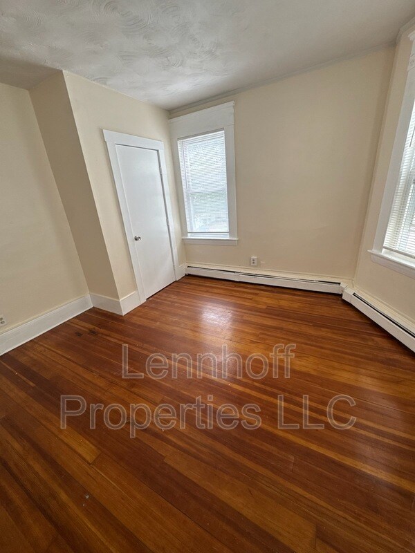 Photo - 153 Bailey St Unit 1