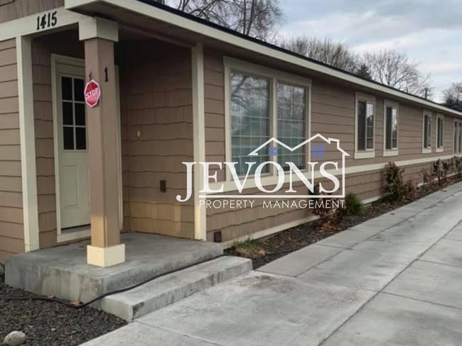 Building Photo - 1415 S 16th Ave Unit 2