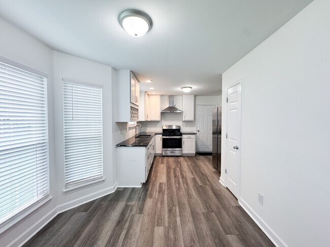 Photo - Conveniently Located 3 Bed 2.5 Bath Home i...