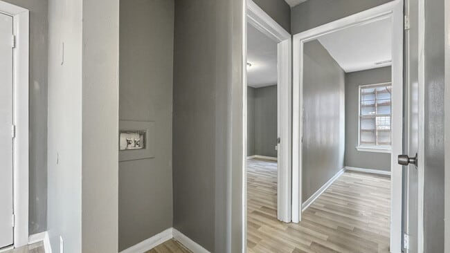 Photo - 1100 Wilson Rd