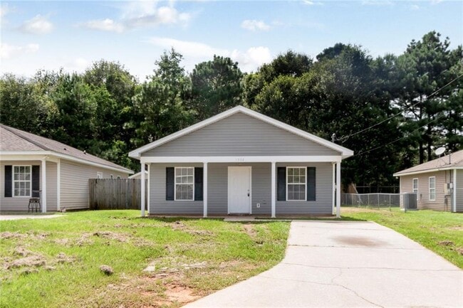 Building Photo - 9932 Magnolia Crest Ct