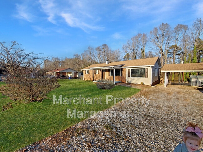 Photo - 1104 Dorothy St