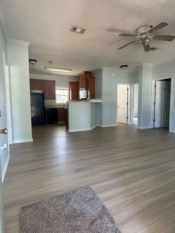 Photo - 1130 Grapefruit Rd SE