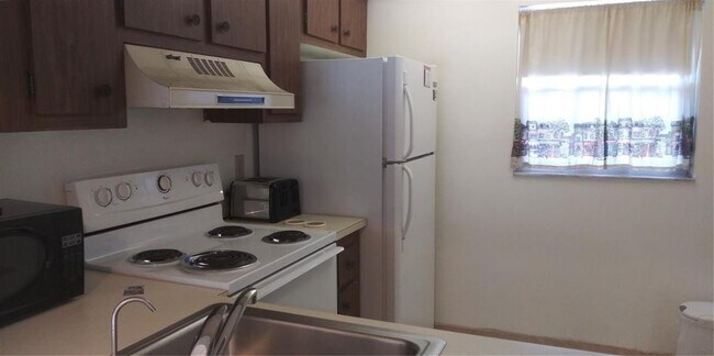 Photo - 9340 Lagoon Pl Unit 302