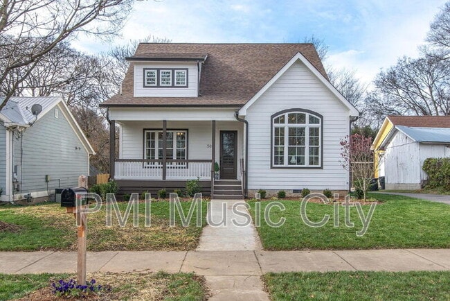 Building Photo - 506 S 13th St