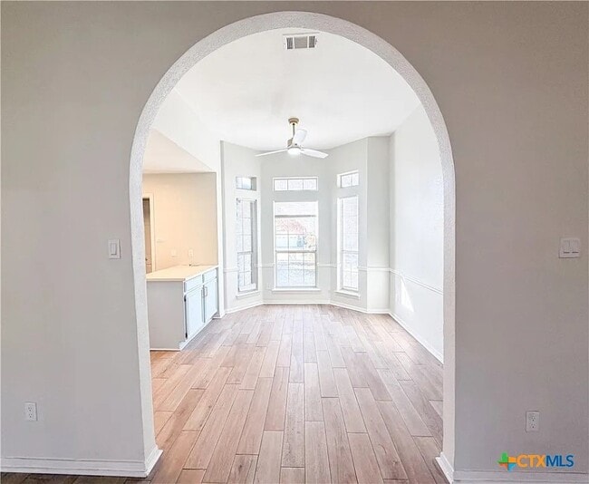 Photo - 5414 Williams Dr