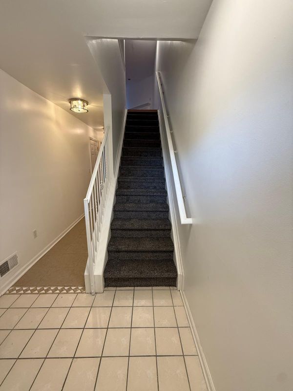 Photo - 1372 Village Dr